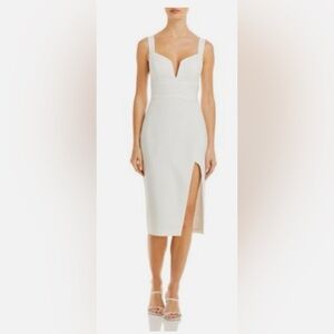 BCBGMAXAZRIA MV03D24 White Lined Sleeveless Knee Length Body Con Dress NWT